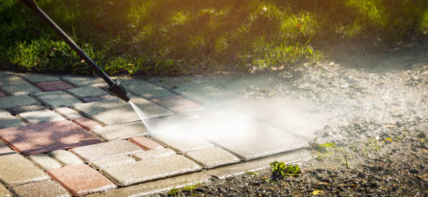 Best Pool Deck Cleaning  in Glassport, PA